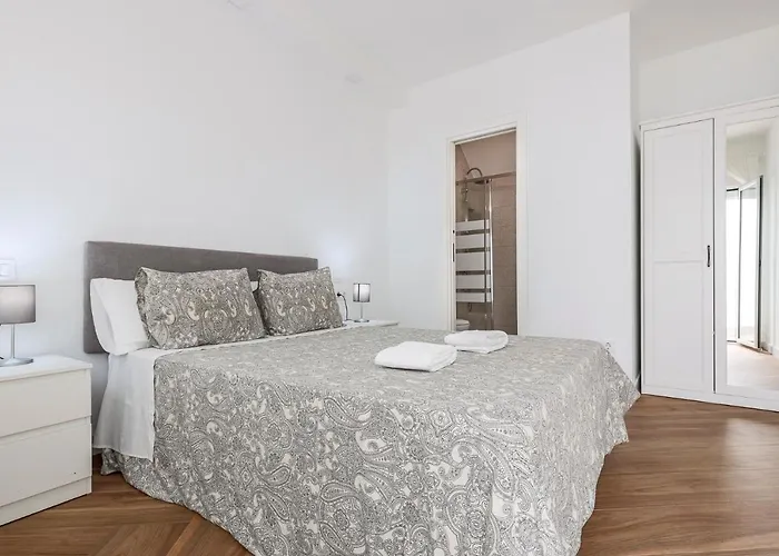 Algaba Aral Apartamento *