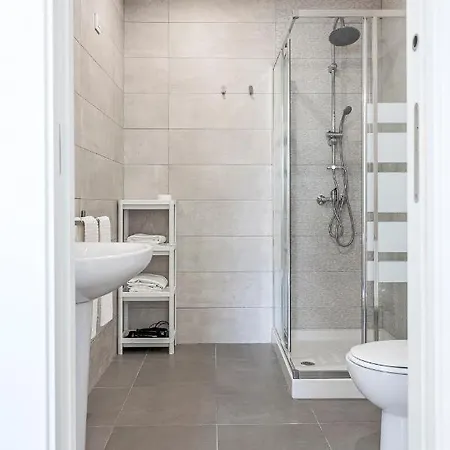 Algaba Aral Apartamento