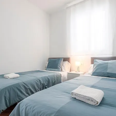 Algaba Aral Apartamento