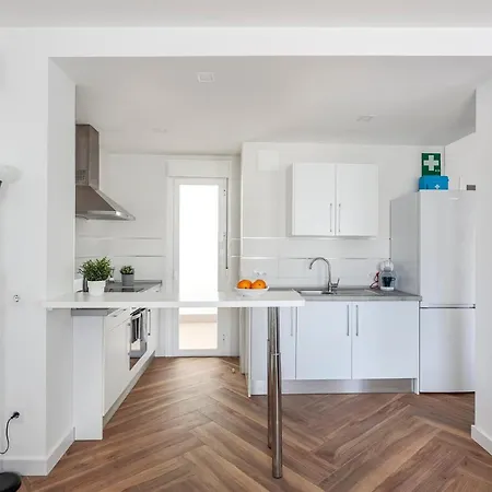 Algaba Aral Apartamento